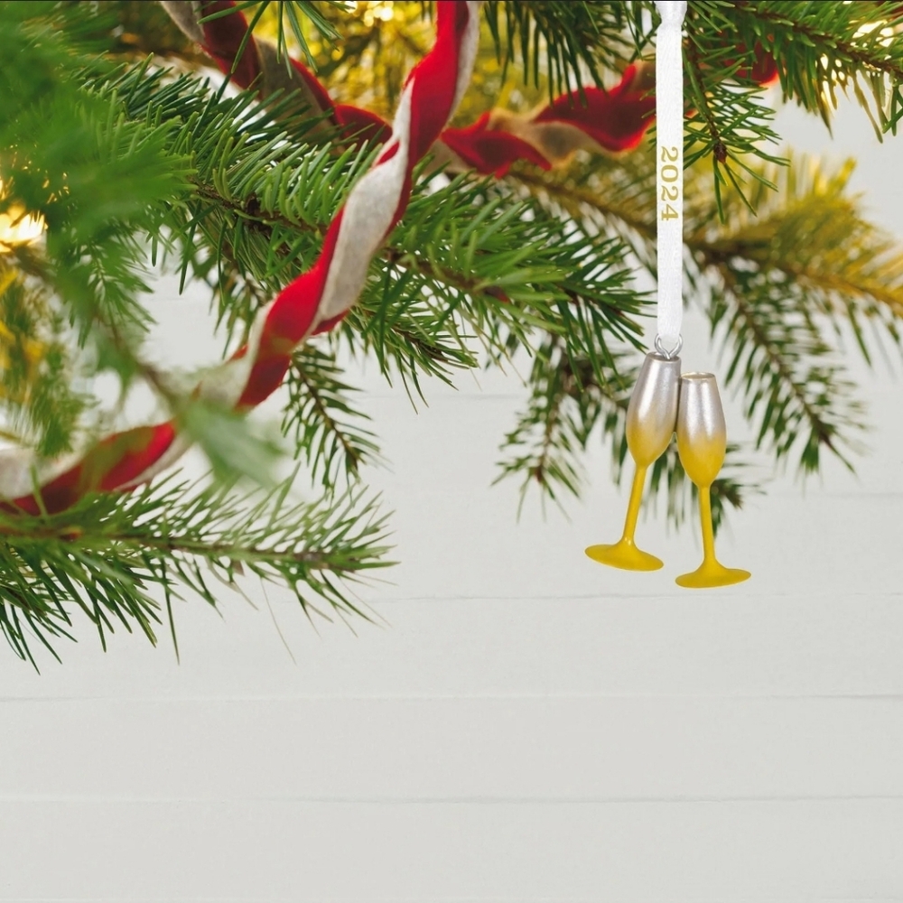 Hallmark Mini We Do! 2024 Metal Ornament 1.21" - Picture 6 of 6